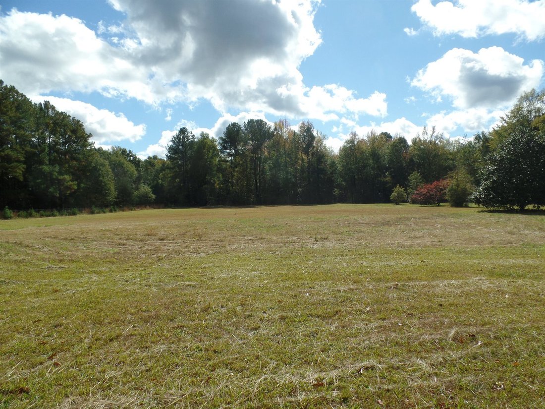 Land in Charlotte, North Carolina, United States 3 - 17868220
