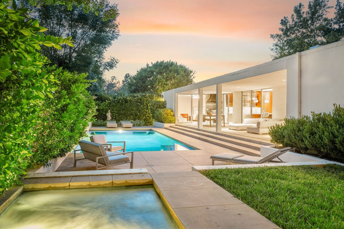 House in Altadena, California, United States 4 - 17862385