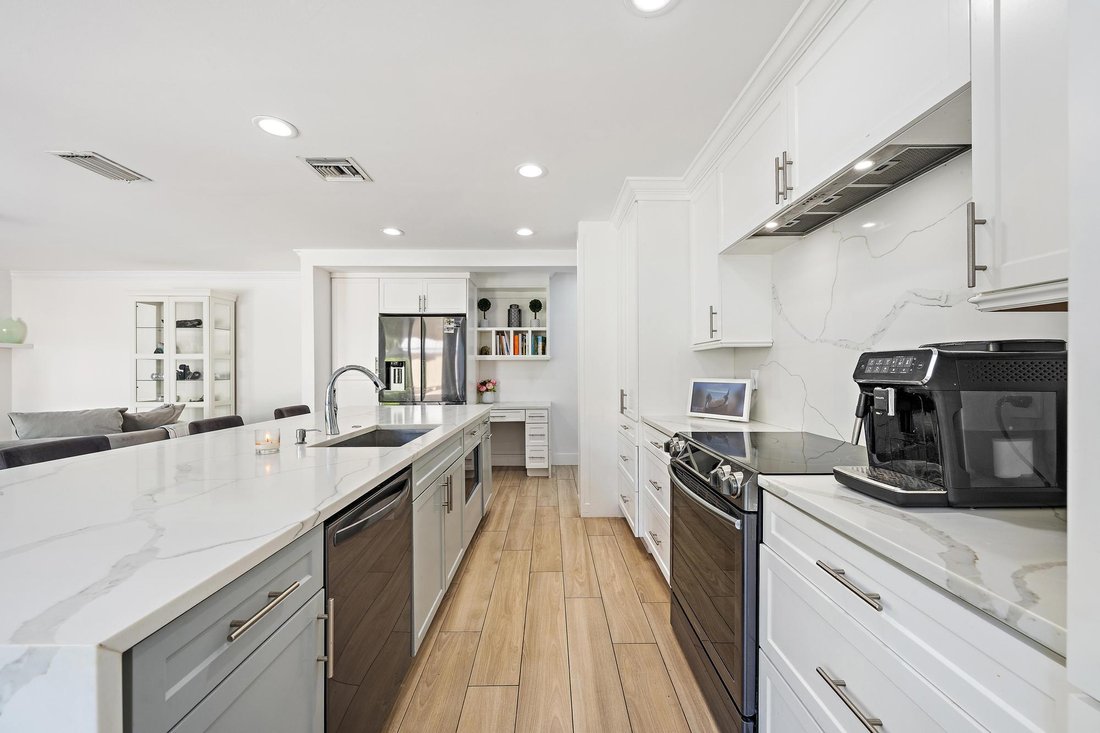 House in Palm Beach Gardens, Florida, United States 5 - 17866358