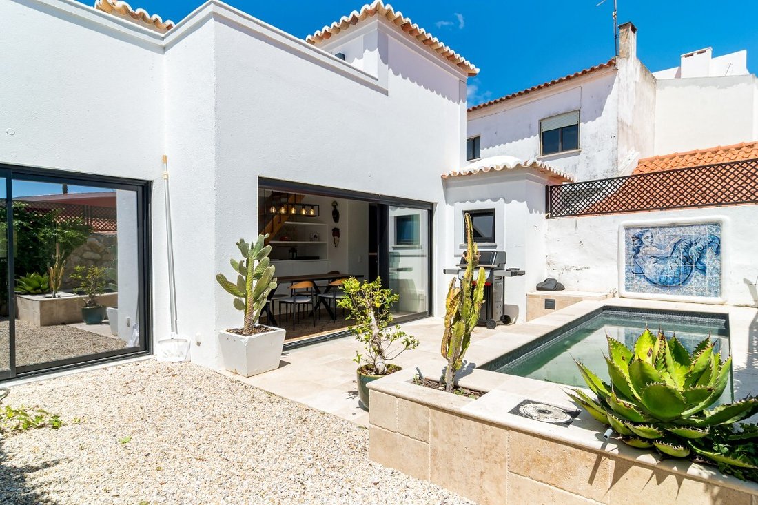 Villa in Cascais e Estoril, Lisbon, Portugal 1 - 17864876