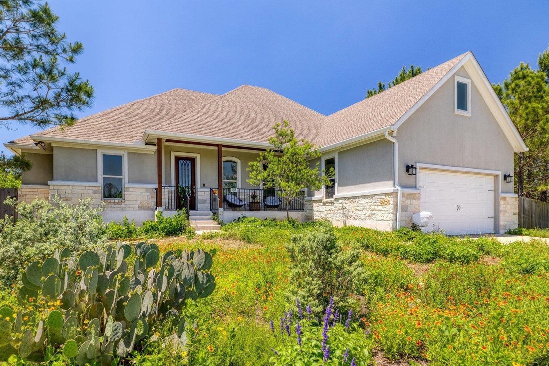 House in Bastrop, Texas, United States 1 - 17865604