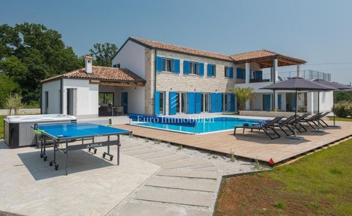 House in Višnjan, Istria County, Croatia 1