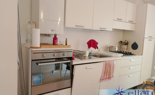 Wohnung in Marina di Massa Zentrum, Massa, Italien 1