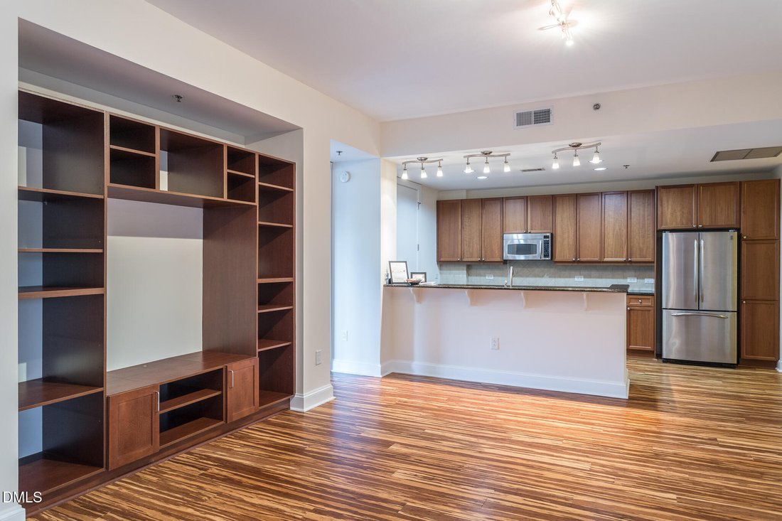 Condo in Raleigh, North Carolina, United States 3 - 17865704