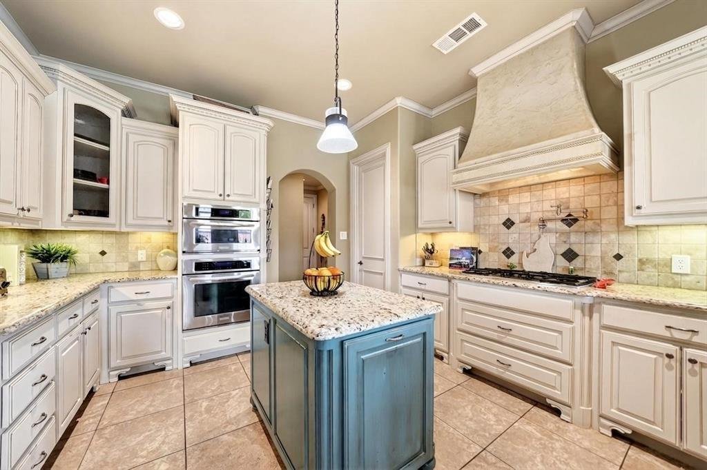 House in Keller, Texas, United States 5 - 17858549
