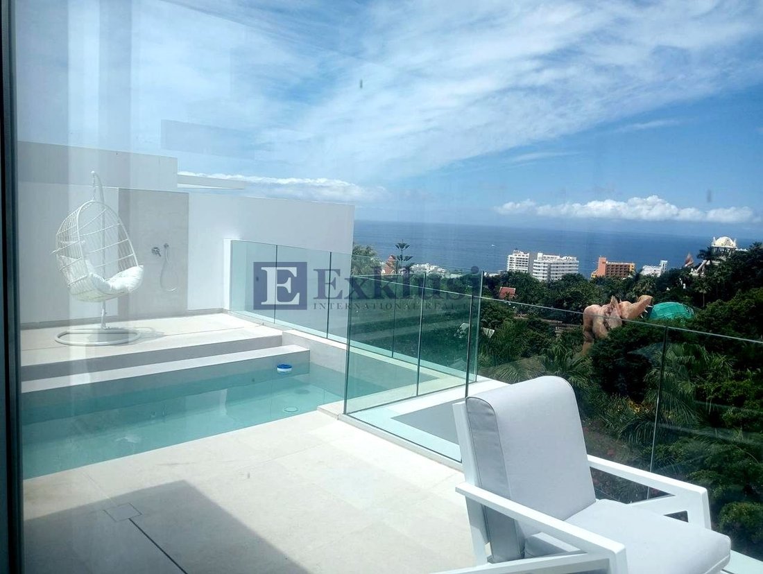 Villa in Costa Adeje, Adeje, Canary Islands 2 - 17861119