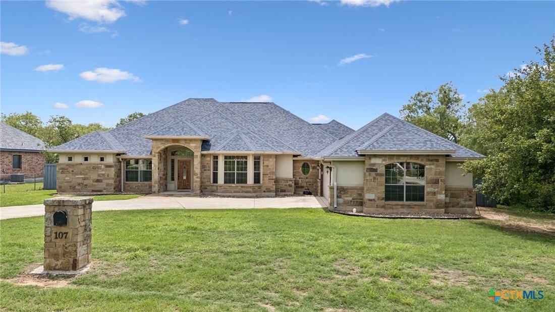 House in Floresville, Texas, United States 1 - 17861009