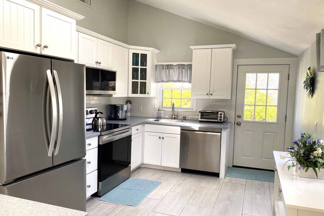 House in Mashpee, Massachusetts, United States 4 - 17863075