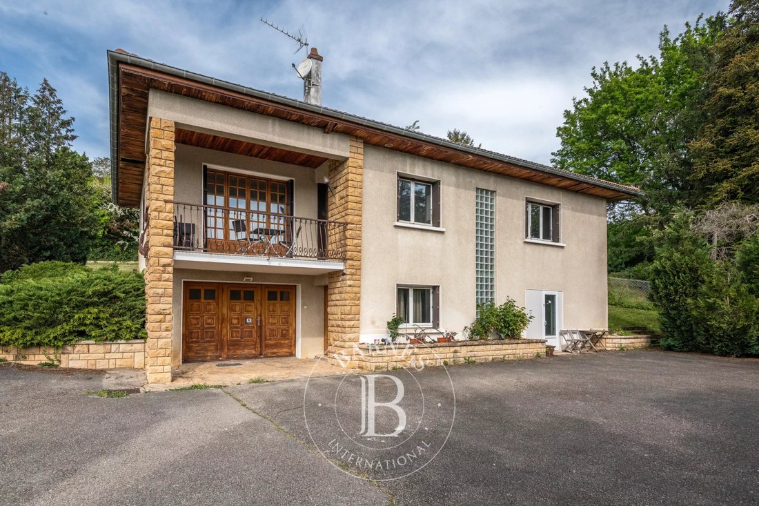 House in Saint-Cyr-au-Mont-d'Or, Auvergne-Rhône-Alpes, France 2 - 17862123