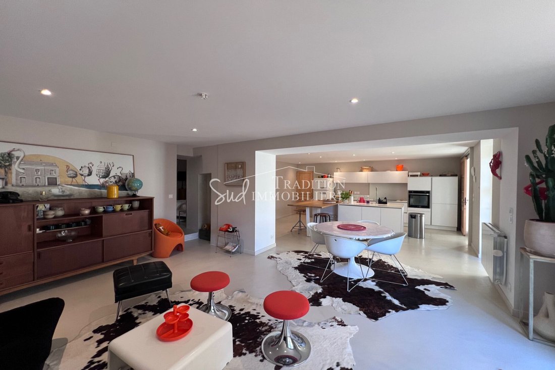 Villa in Mouriès, Provence-Alpes-Côte d'Azur, France 2 - 13540739