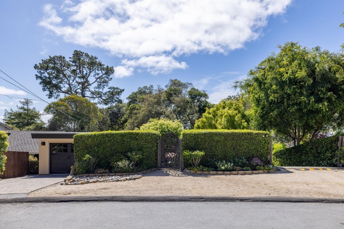 House in Carmel-by-the-Sea, California, United States 1 - 17867712