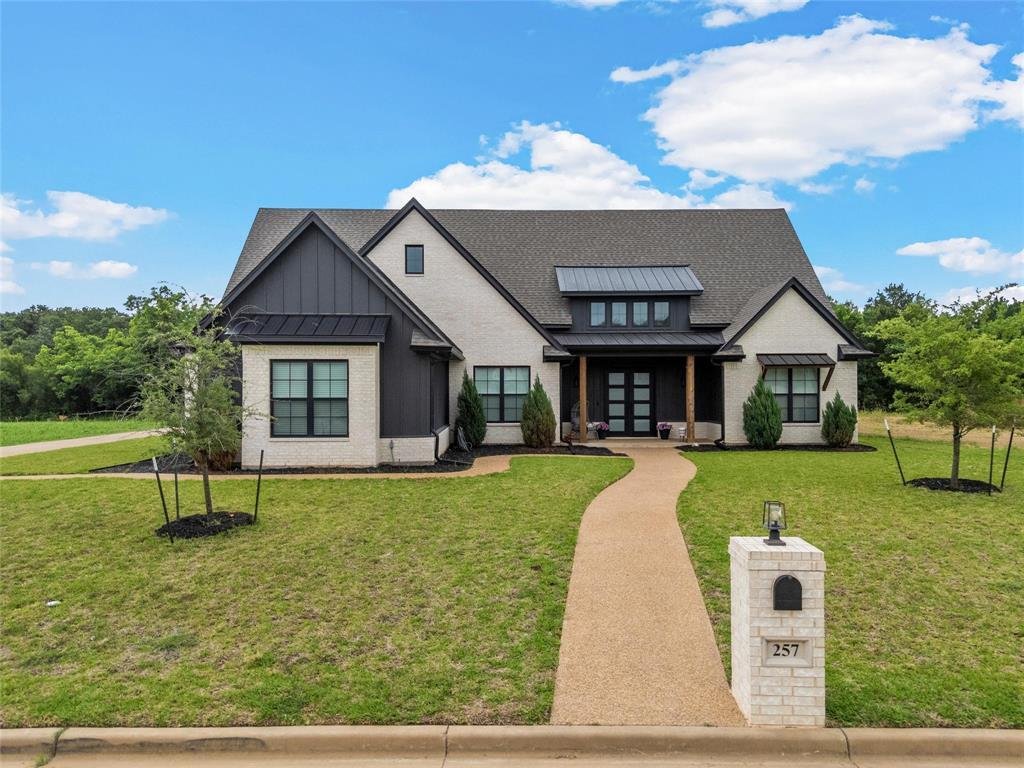House in Waco, Texas, United States 2 - 17861915