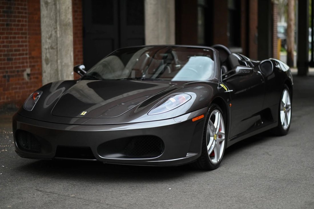 Cabriolet in Bridgeport, CT, United States 3 - 17867859