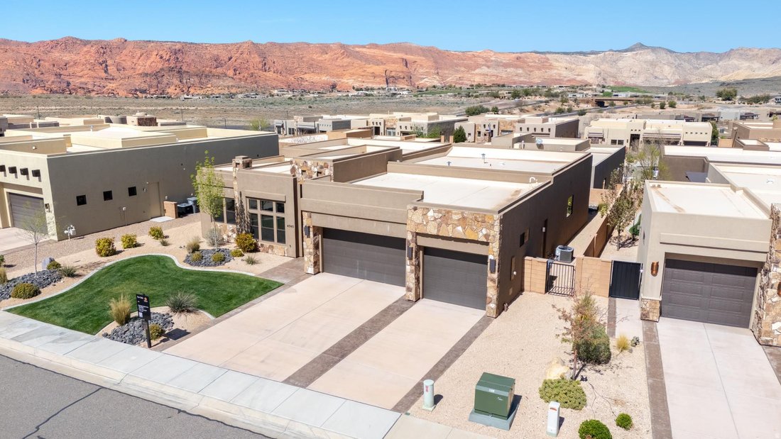 House in St. George, Utah, United States 2 - 17869052