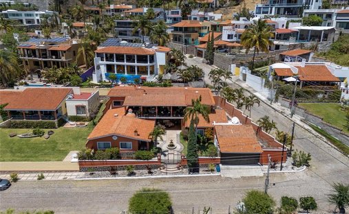 Casa en San Juan Cosalá, Jalisco, México 1