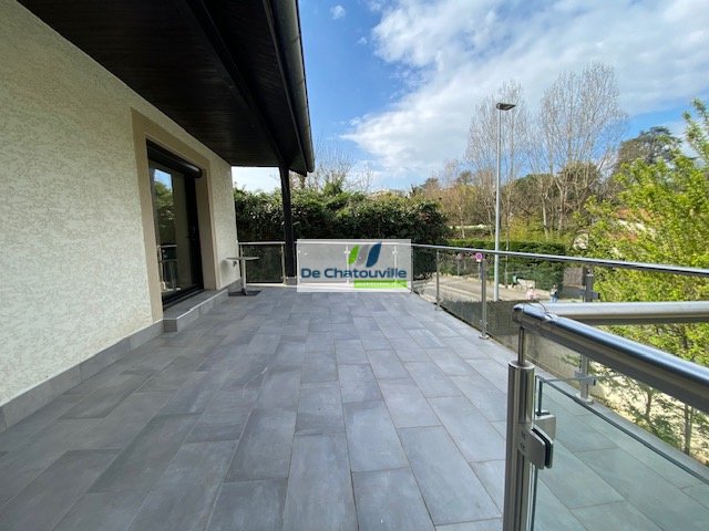 House in Écully, Auvergne-Rhône-Alpes, France 1 - 17865089