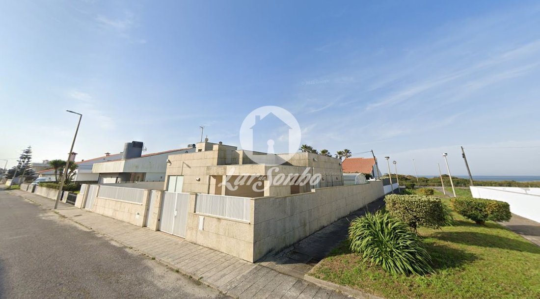 Villa in Chafe, Viana do Castelo District, Portugal 1 - 17218803