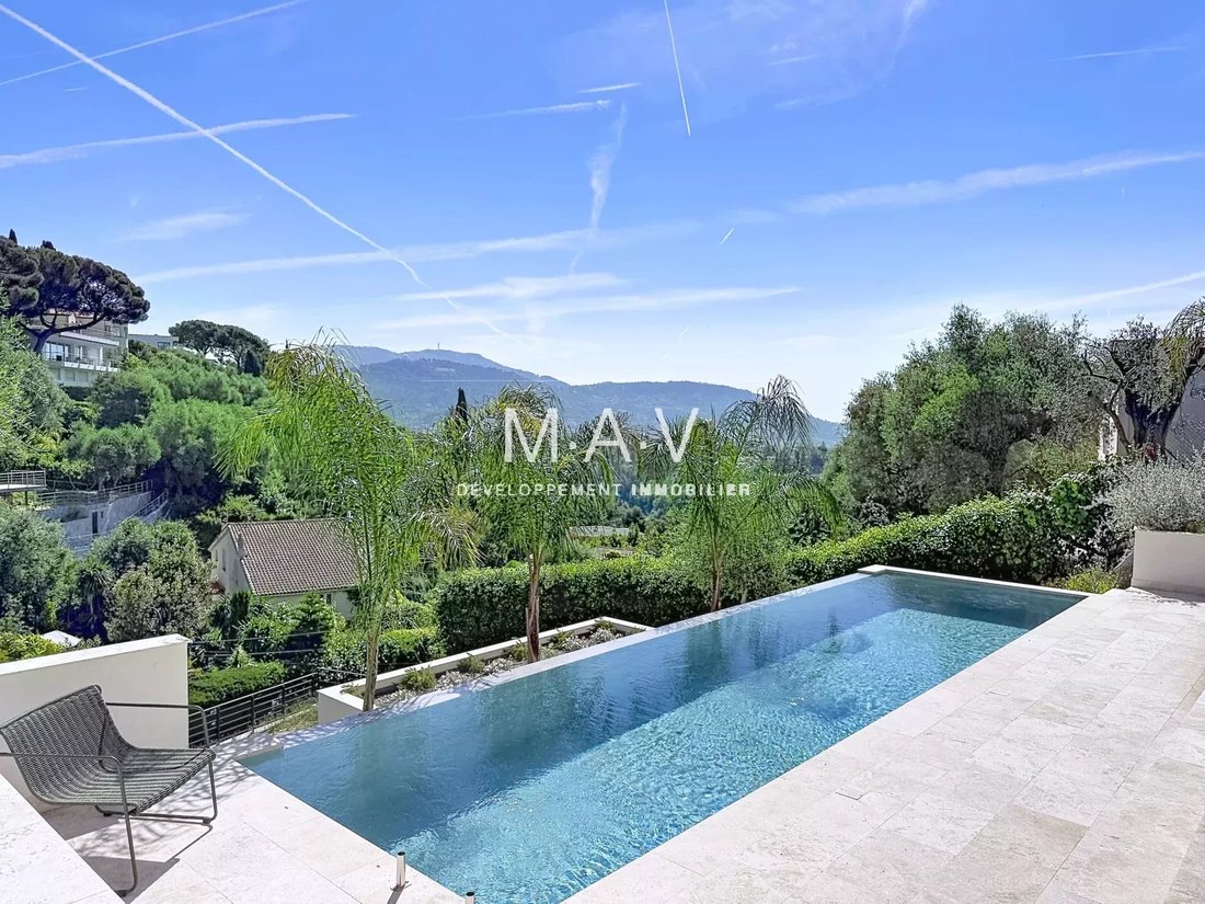 Villa in Nice, Provence-Alpes-Côte d'Azur, France 1 - 15933040