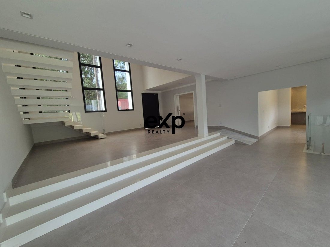House in Valinhos, State of São Paulo, Brazil 4 - 17867149