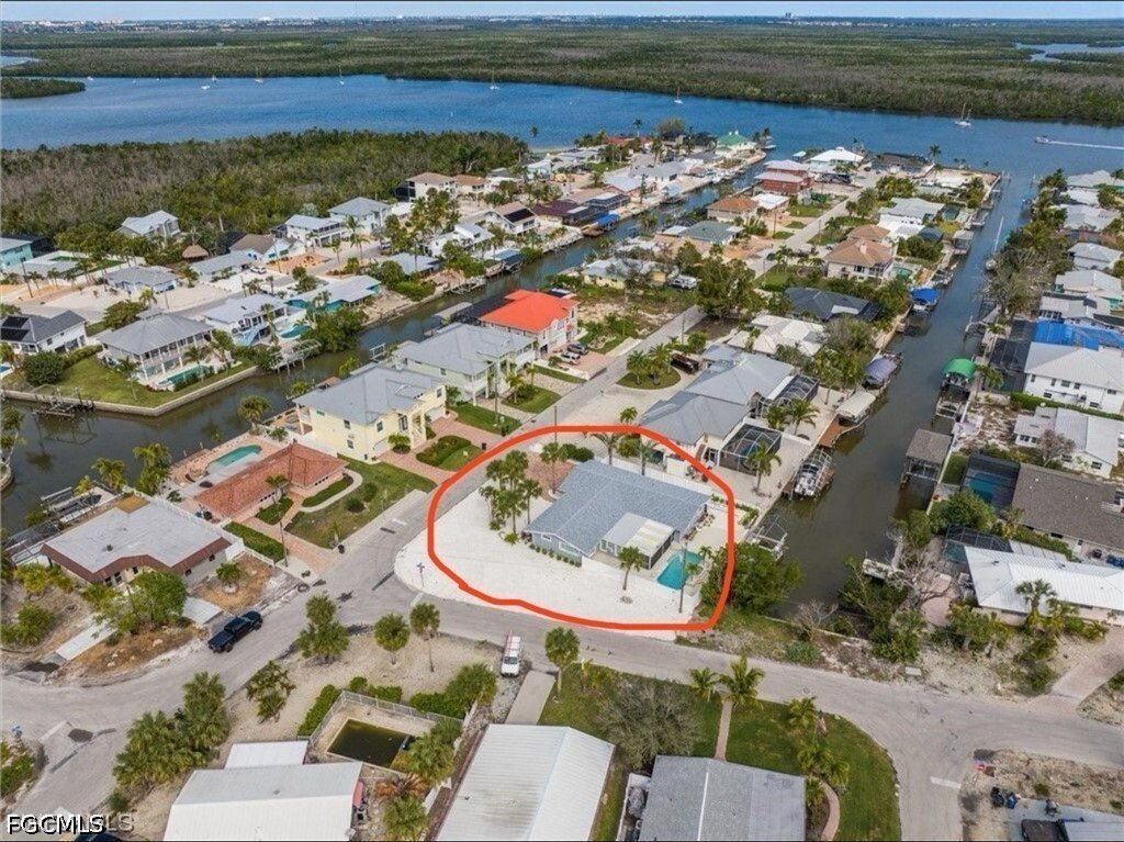 House in Fort Myers Beach, Florida, United States 2 - 17784891