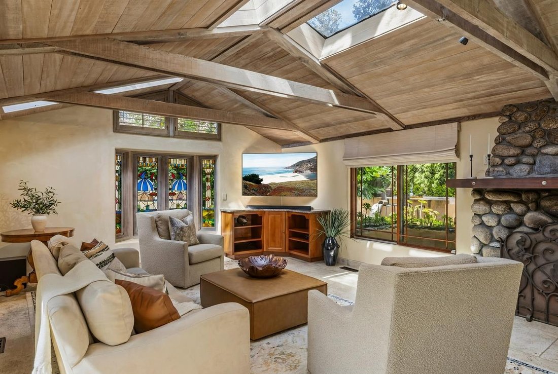 House in Carmel-by-the-Sea, California, United States 4 - 17867712