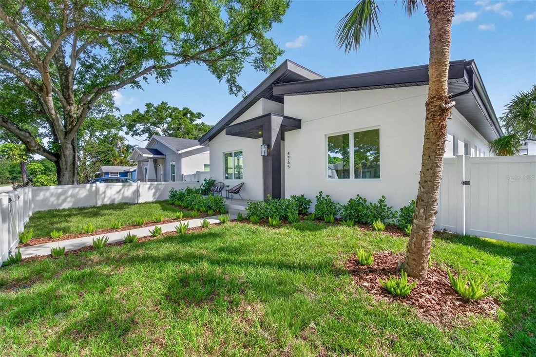 House in St. Petersburg, Florida, United States 3 - 17861169