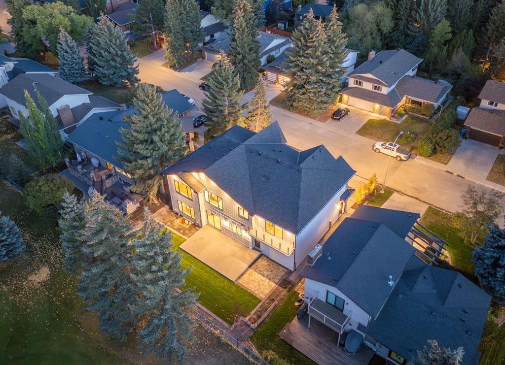 House in Calgary, Alberta, Canada 3 - 17868217