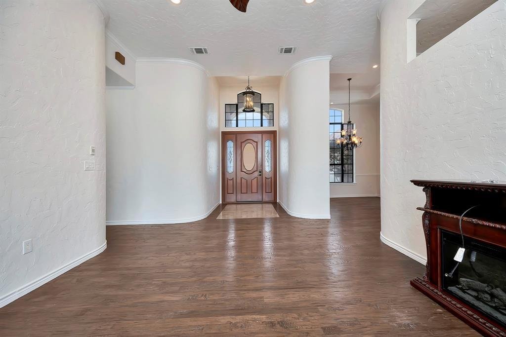House in Weatherford, Texas, United States 4 - 17866633