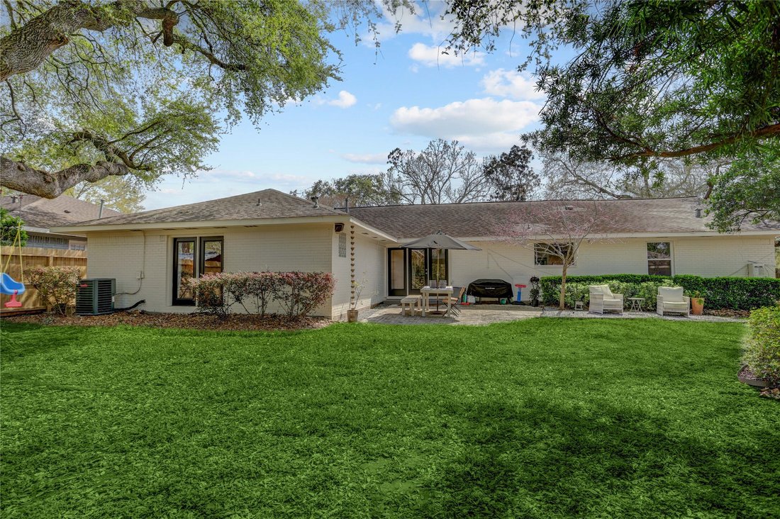House in Houston, Texas, United States 3 - 17430303