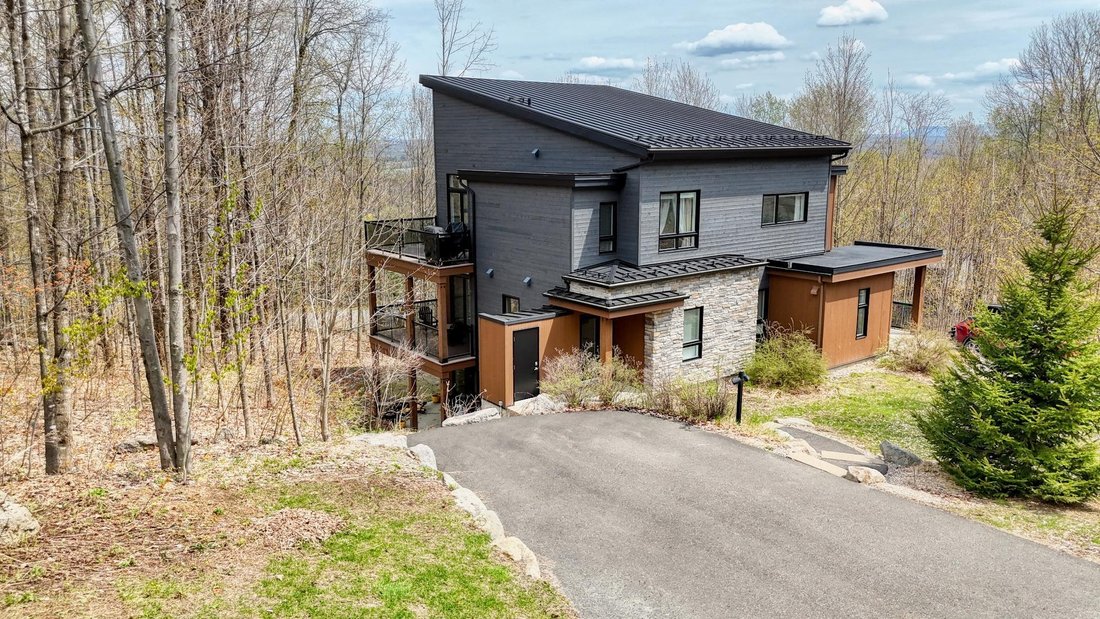 Condo in Bromont, Quebec, Canada 2 - 17276179