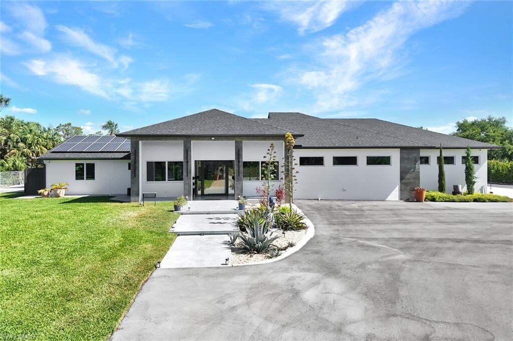 House in Naples, Florida, United States 3 - 17868690
