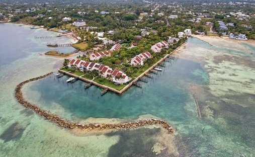 House in Nassau, New Providence, The Bahamas 1