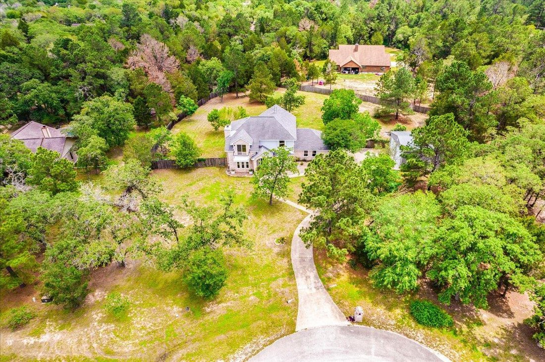 House in Elgin, Texas, United States 3 - 17187881