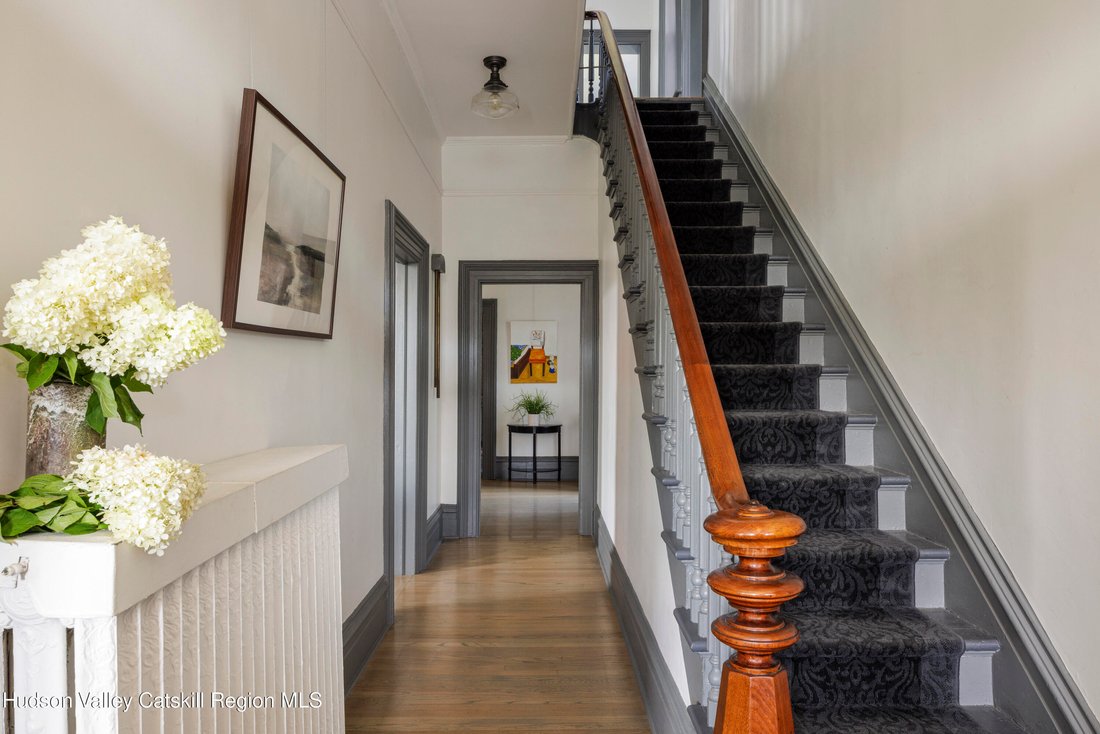 House in Catskill, New York, United States 5 - 17864257