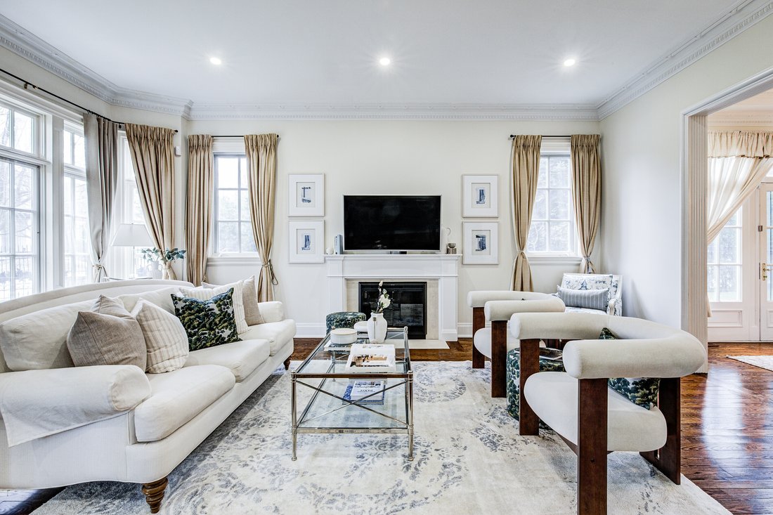 House in Toronto, Ontario, Canada 3 - 17863258
