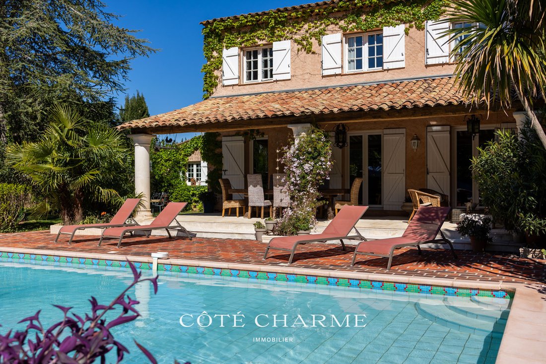 House in Le Val, Provence-Alpes-Côte d'Azur, France 4 - 16491940