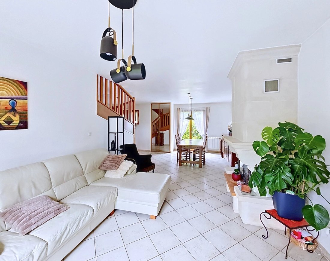 House in Bord de Marne, Champs-sur-Marne, France 1 - 17862159