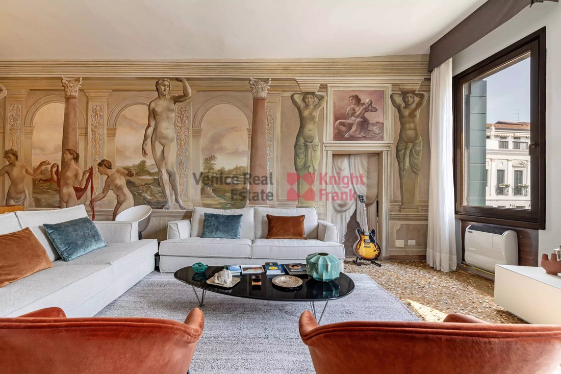 Apartment in Saint Paul, Venice, Italy 1 - 17869564