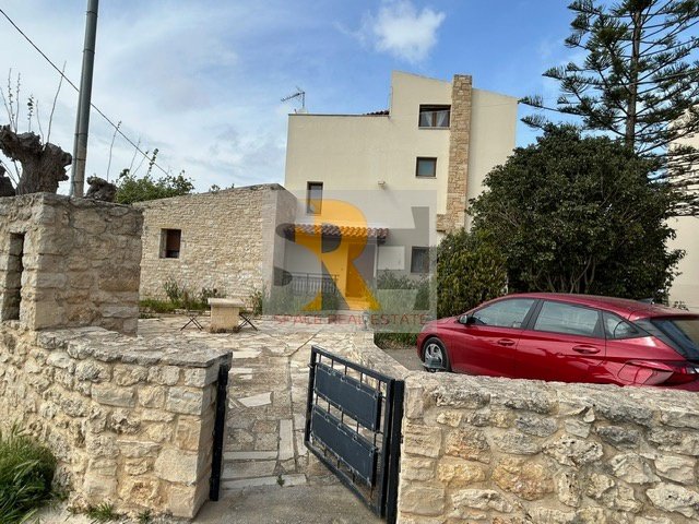 House in Crete, Greece 2 - 17865775