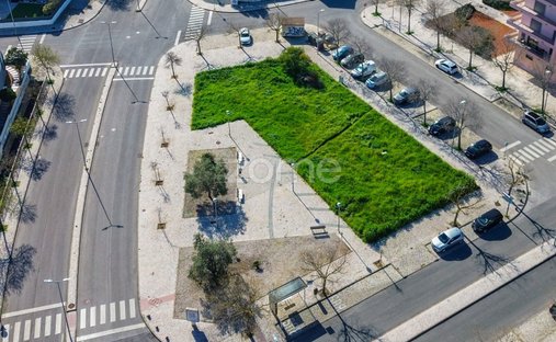 Land in Loule (Sao Clemente), Algarve, Portugal 1