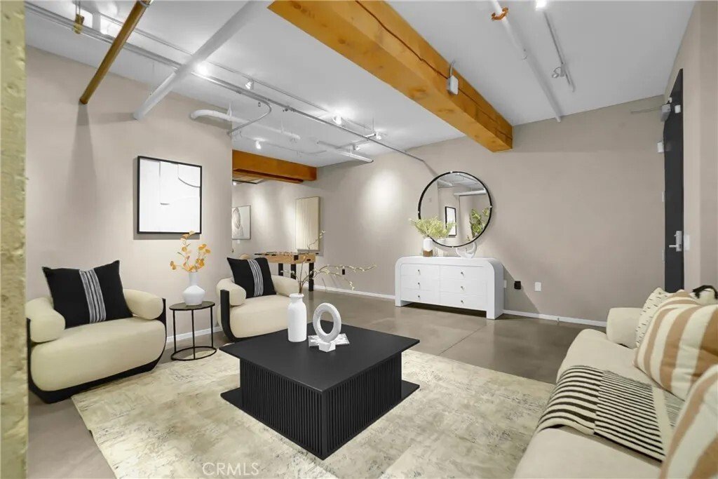Condo in Los Angeles, California, United States 5 - 17390455