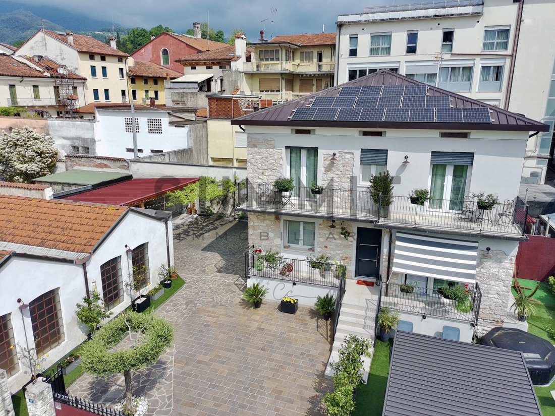 House in Schio, Veneto, Italy 2 - 17868081