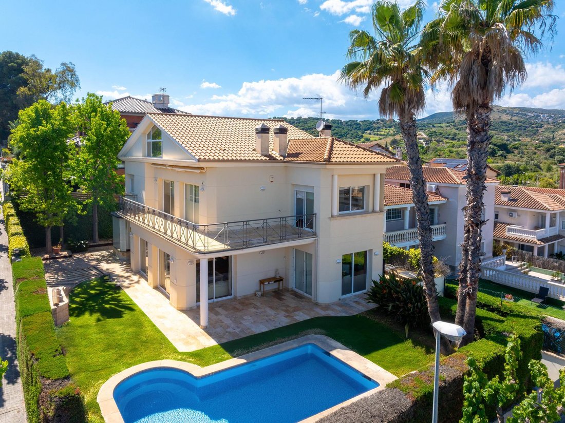 Villa in Alella, Catalonia, Spain 1 - 17862115