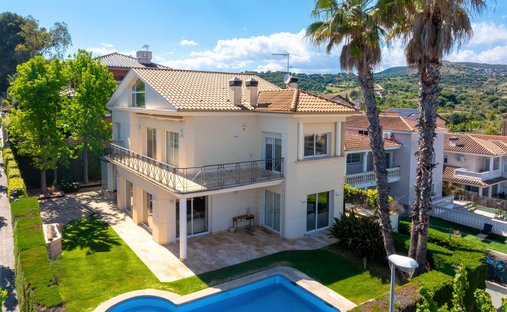 Villa in Alella, Katalonien, Spanien 1