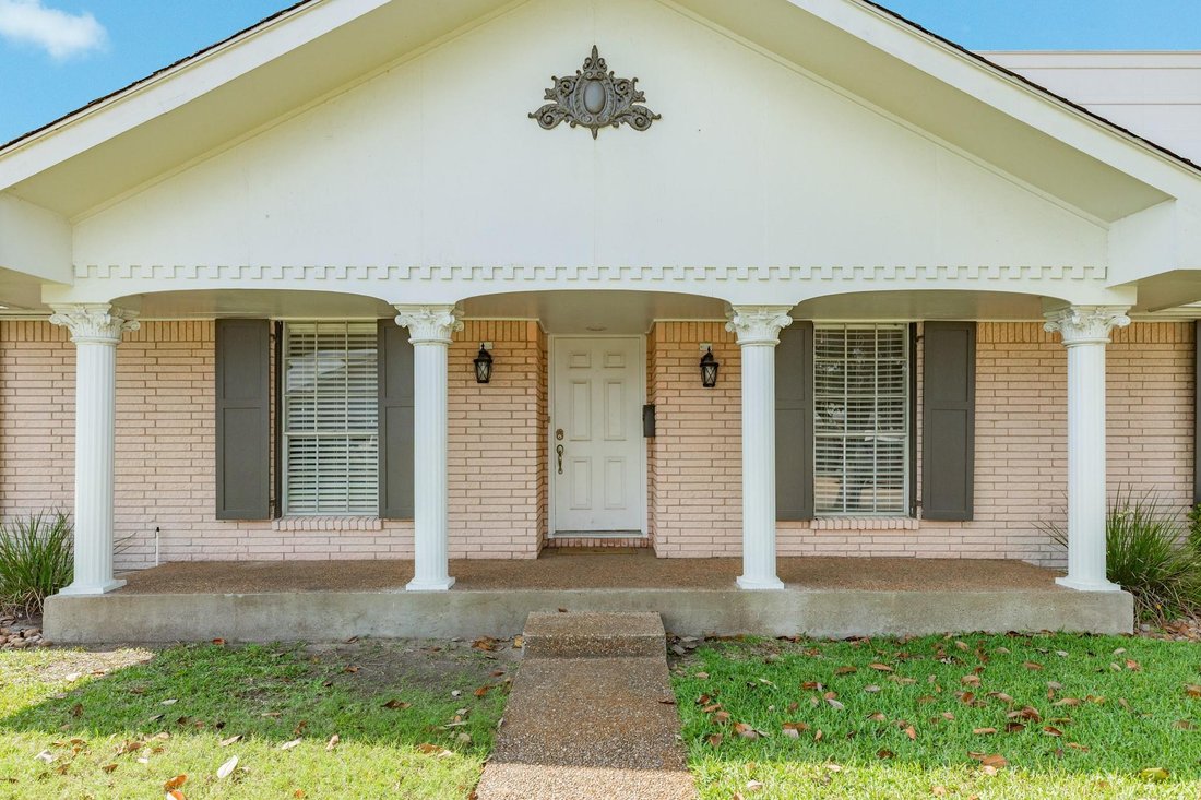 House in Galveston, Texas, United States 3 - 17866211