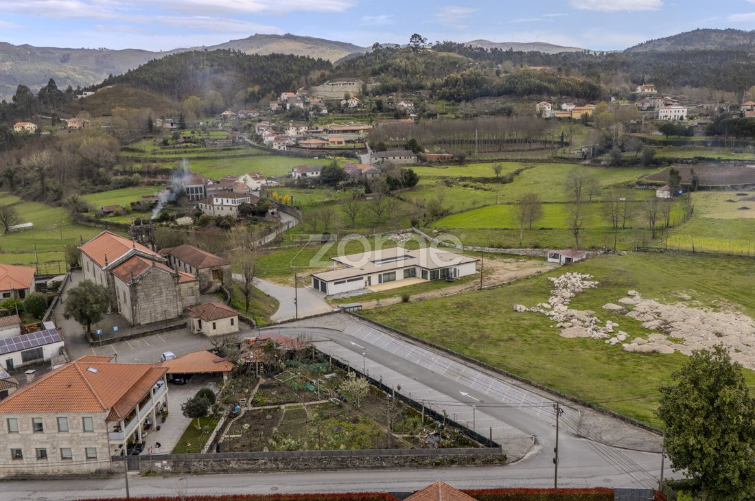 House in Mosteiro, Braga, Portugal 2 - 17867759