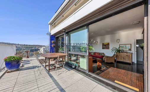 Apartment in Le Petit Pont Amphibie, Issy-les-Moulineaux, France 1
