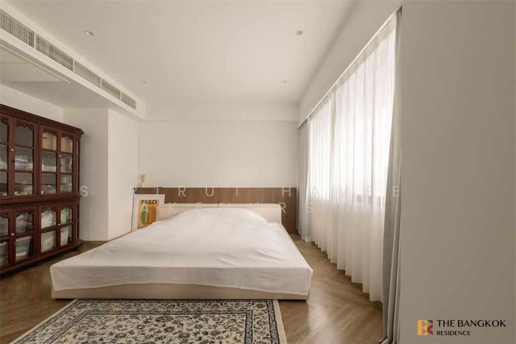 Condo in Khlong Toei, Krung Thep Maha Nakhon, Thailand 4 - 17863555