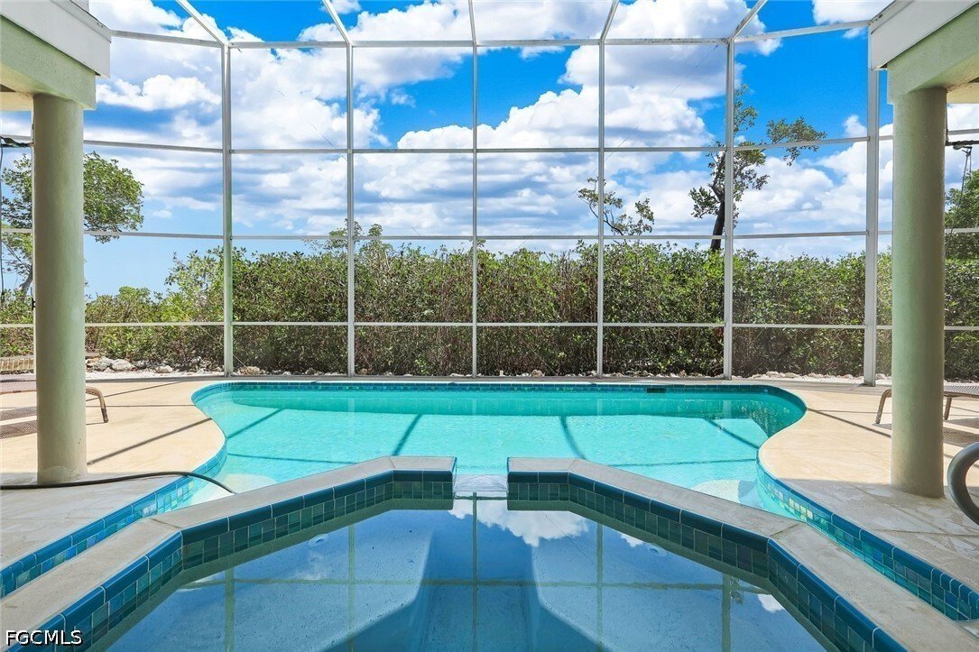 House in Fort Myers Beach, Florida, United States 3 - 17692702