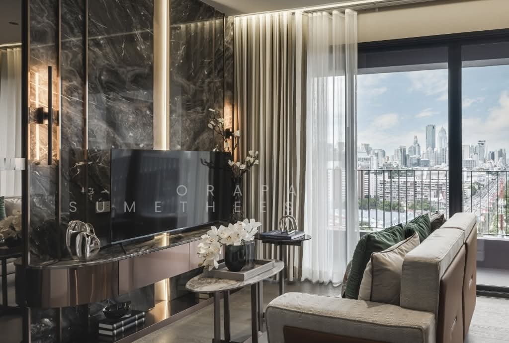 Condo in Khlong Toei, Krung Thep Maha Nakhon, Thailand 3 - 17867416
